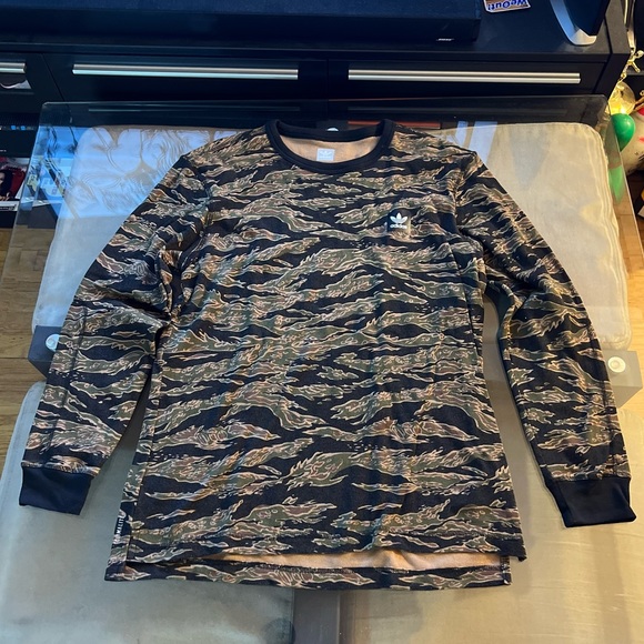 Lot of 3 Adidas Medium and Large Olive and Pink Track Jacket Sweatshirt - Picture 10 of 13